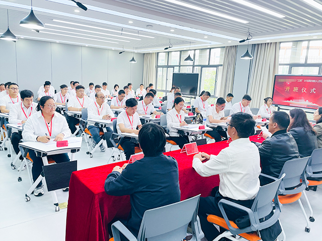 云南某锡业公司“工匠”计划之采矿、选矿、冶金高技能人才技能提升培训